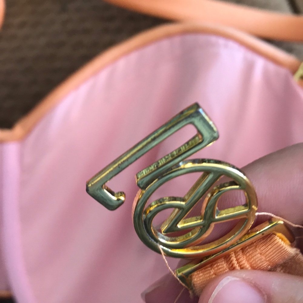 Cute peach vintage Victoria secrets swim top s - Picture 4 of 7